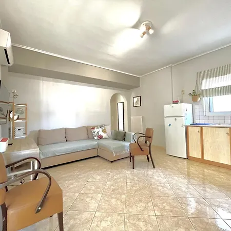 Bright & Cosy In Athens! Apartment *