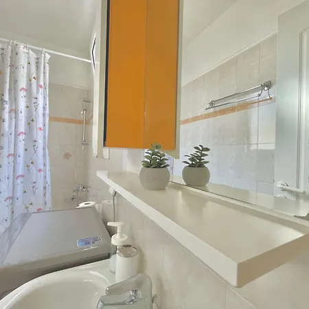 Bright & Cosy In Athens! Apartment *