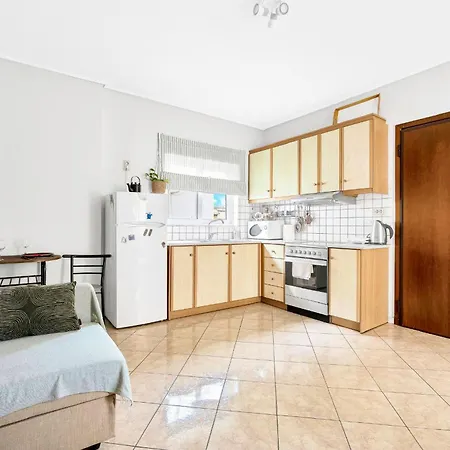 Apartment Bright & Cosy In Athens! Athens